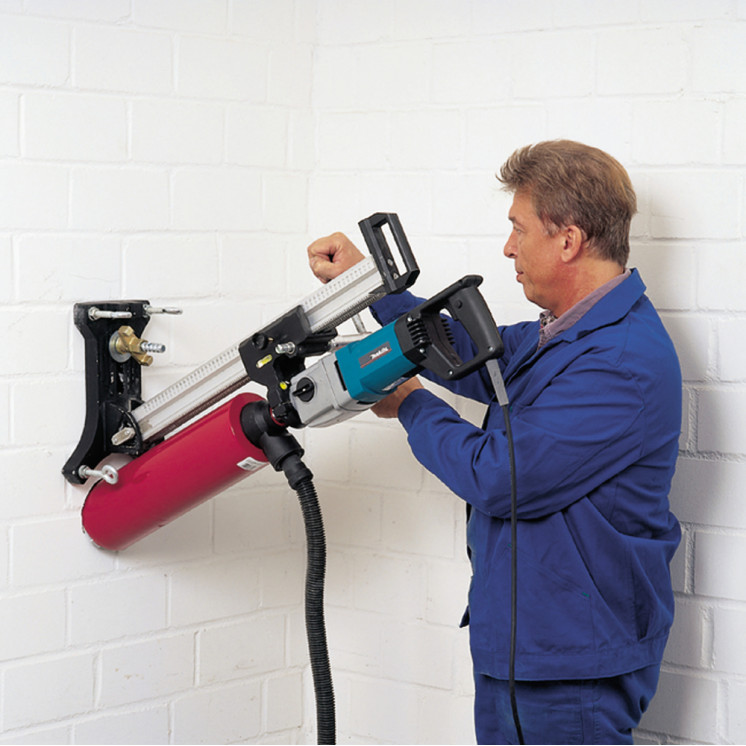 CAROTATRICE A SECCO DBM130 MAKITA 1.700W - COLL. 53 - CORONA MAX Ø132MM + ADATTAT. RAPIDO M18F-M16M (TURBODIAM)